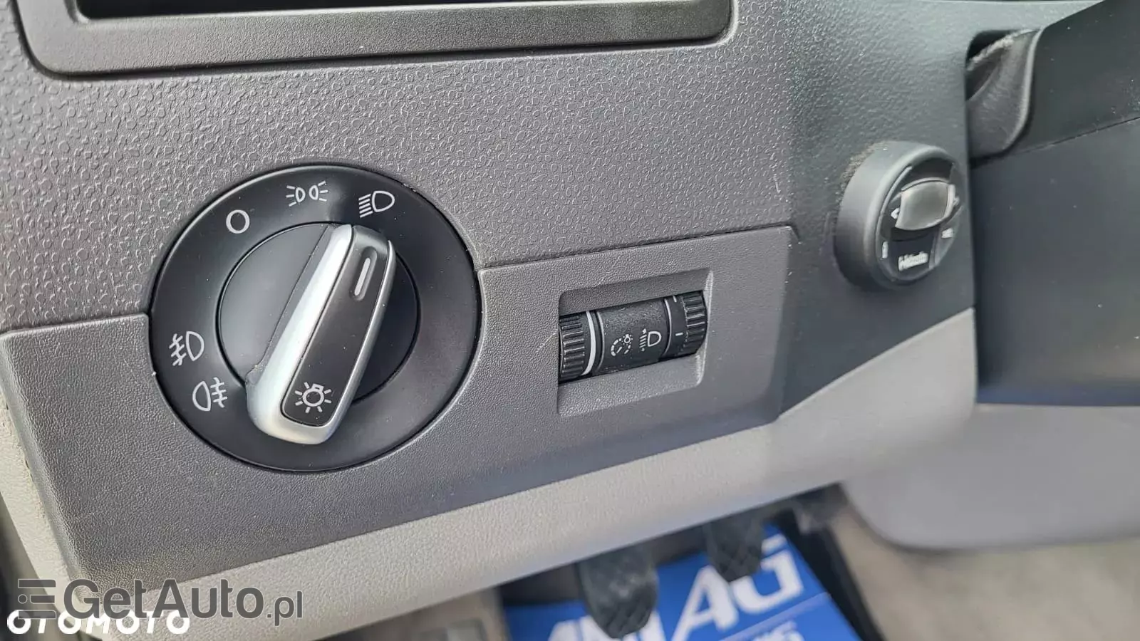 VOLKSWAGEN Transporter Multivan Comfortline