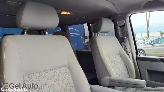 VOLKSWAGEN Transporter Multivan Comfortline