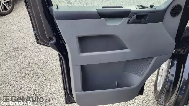 VOLKSWAGEN Transporter Multivan Comfortline