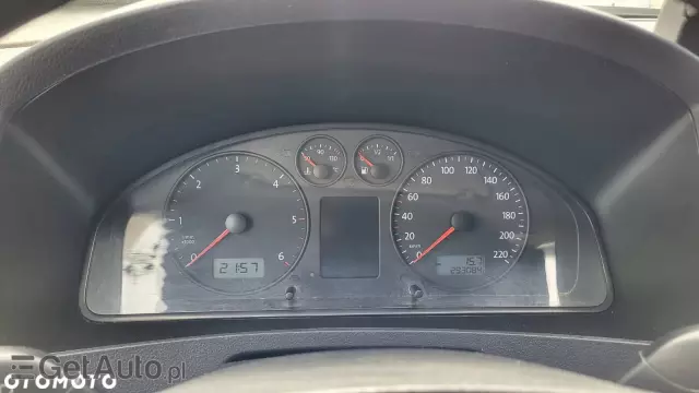 VOLKSWAGEN Transporter Multivan Comfortline