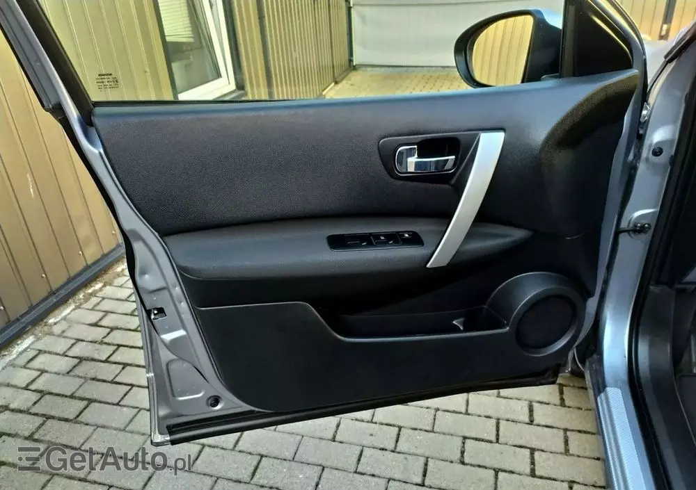 NISSAN Qashqai+2 1.6 Acenta