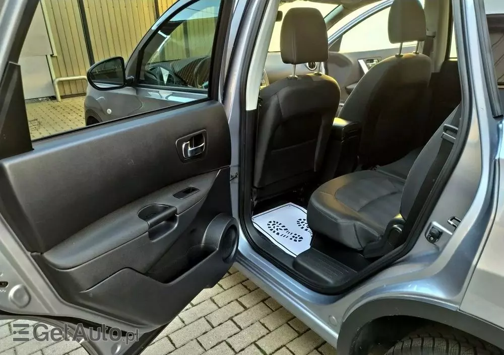 NISSAN Qashqai+2 1.6 Acenta