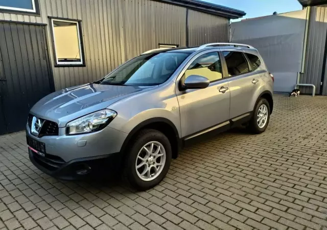 NISSAN Qashqai+2 1.6 Acenta