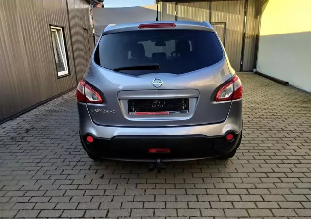 NISSAN Qashqai+2 1.6 Acenta