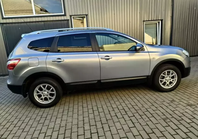 NISSAN Qashqai+2 1.6 Acenta