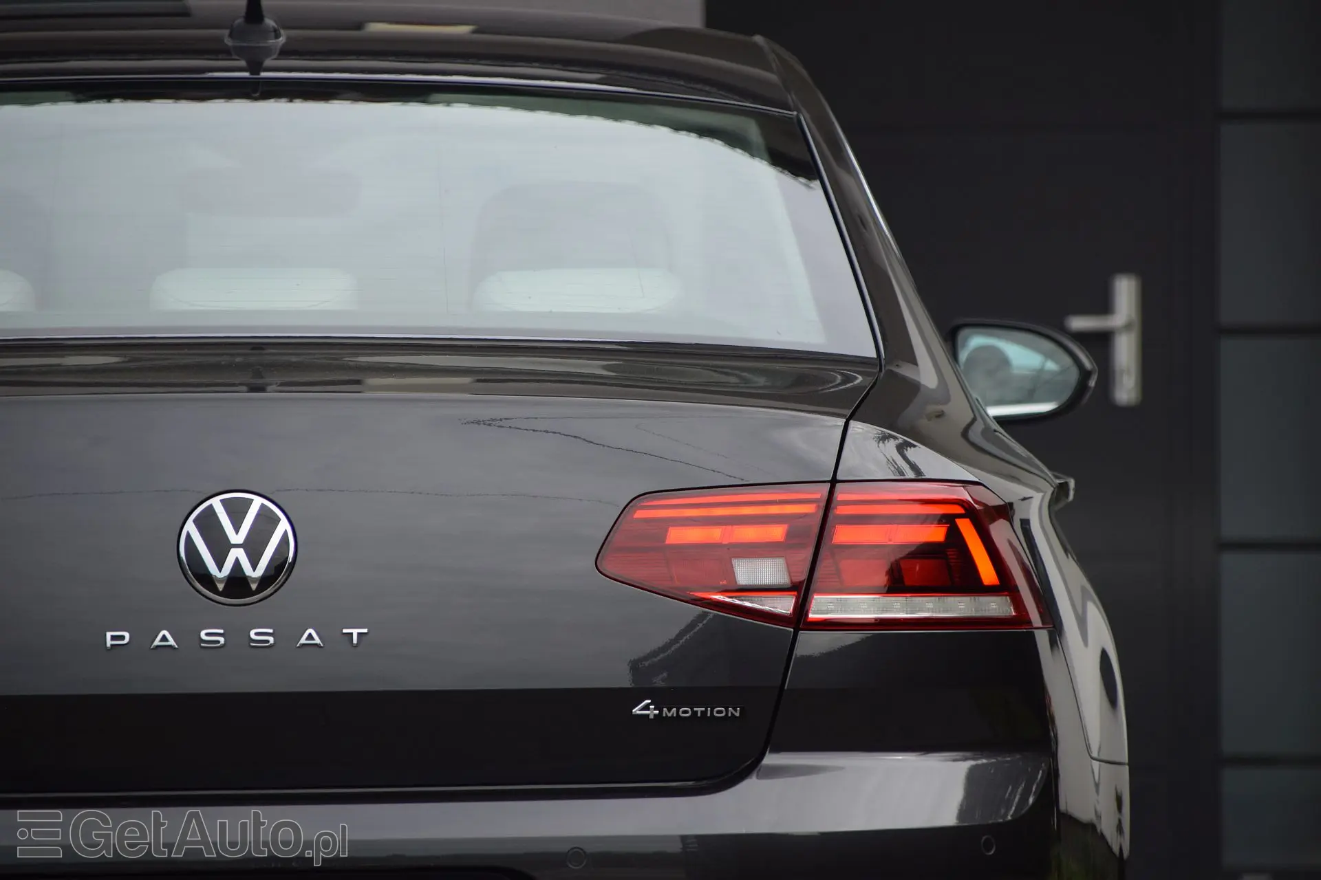 VOLKSWAGEN Passat Elegance 4MOTION DSG