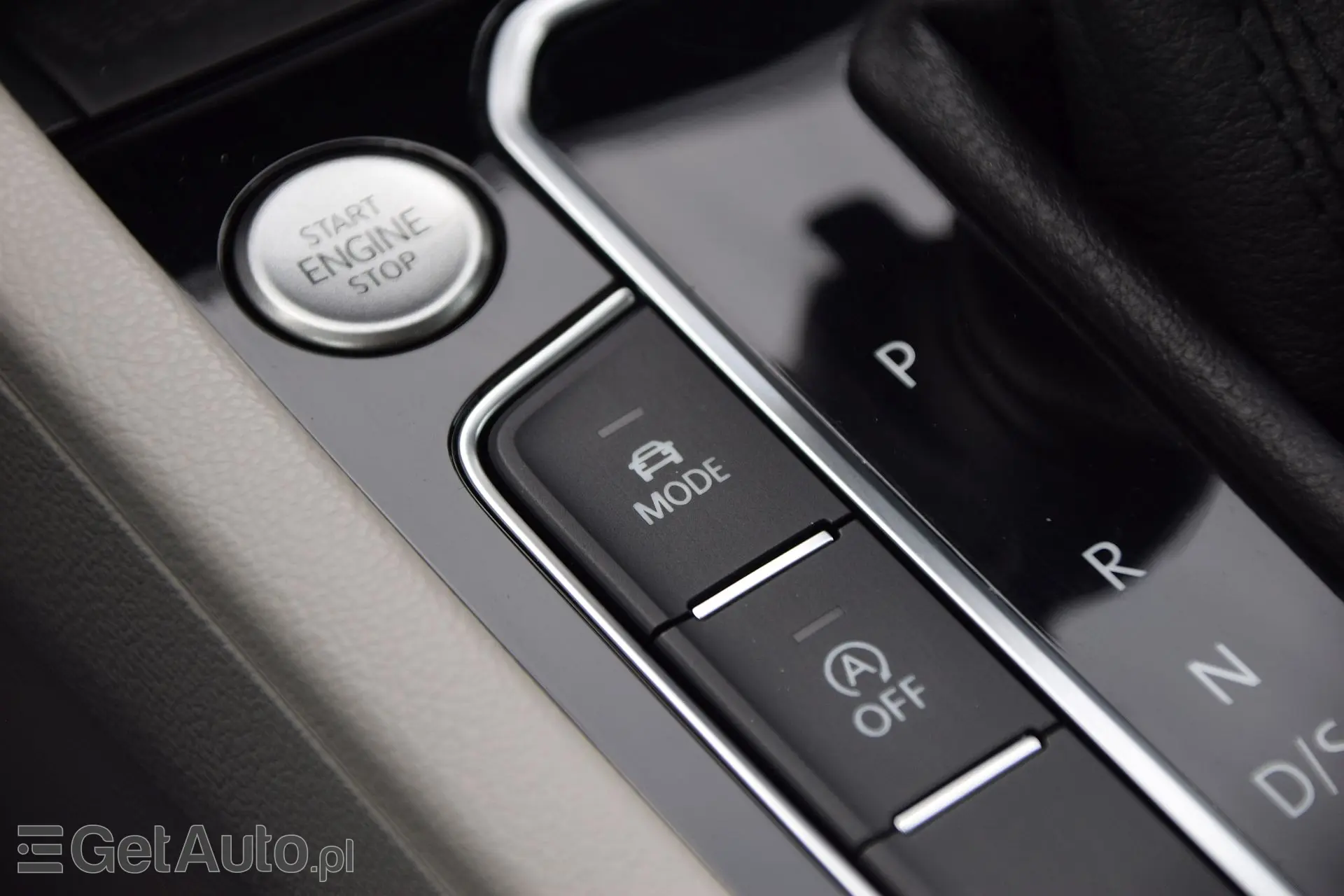 VOLKSWAGEN Passat Elegance 4MOTION DSG