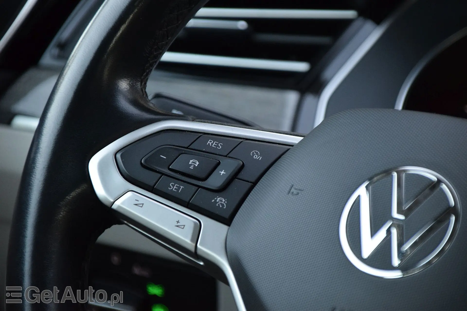 VOLKSWAGEN Passat Elegance 4MOTION DSG