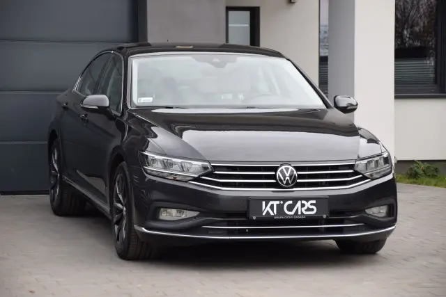 VOLKSWAGEN Passat Elegance 4MOTION DSG