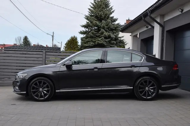 VOLKSWAGEN Passat Elegance 4MOTION DSG