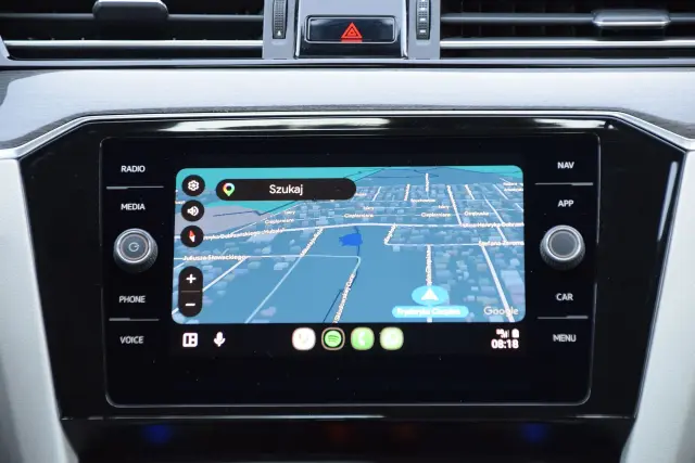 VOLKSWAGEN Passat Elegance 4MOTION DSG