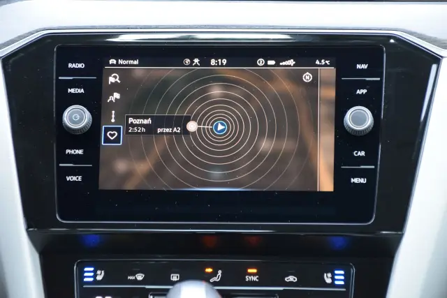 VOLKSWAGEN Passat Elegance 4MOTION DSG