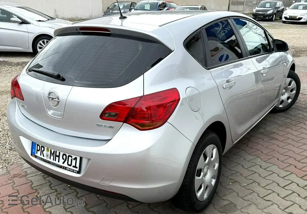 OPEL Astra 1.4 Selection