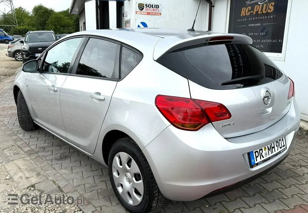 OPEL Astra 1.4 Selection