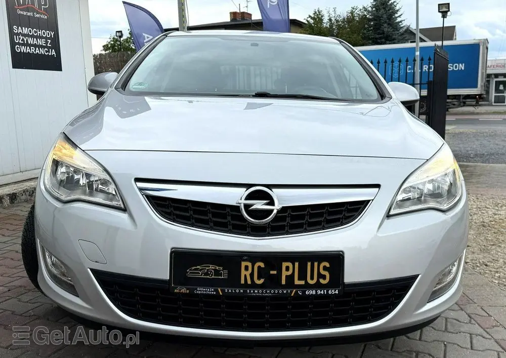 OPEL Astra 1.4 Selection