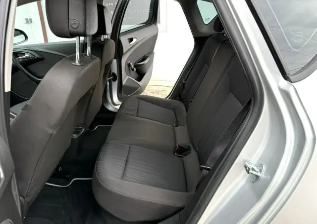 OPEL Astra 1.4 Selection