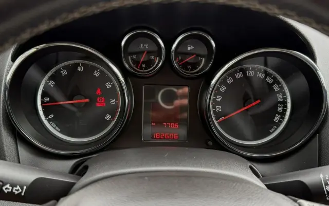 OPEL Astra 1.4 Selection