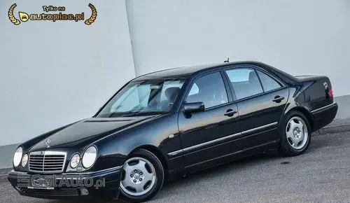 MERCEDES-BENZ Klasa E 