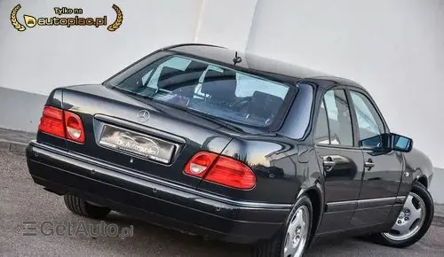 MERCEDES-BENZ Klasa E 