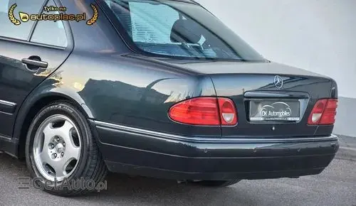 MERCEDES-BENZ Klasa E 