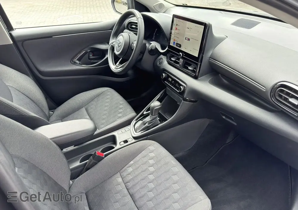 TOYOTA Yaris Hybrid 1.5 VVT-i Elegant