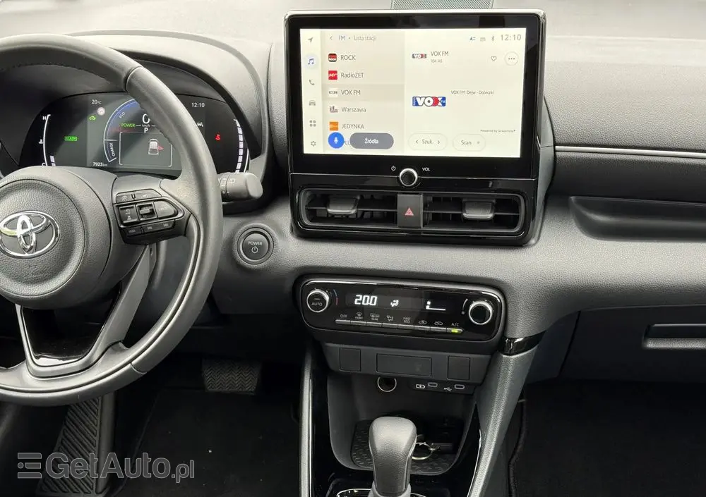 TOYOTA Yaris Hybrid 1.5 VVT-i Elegant