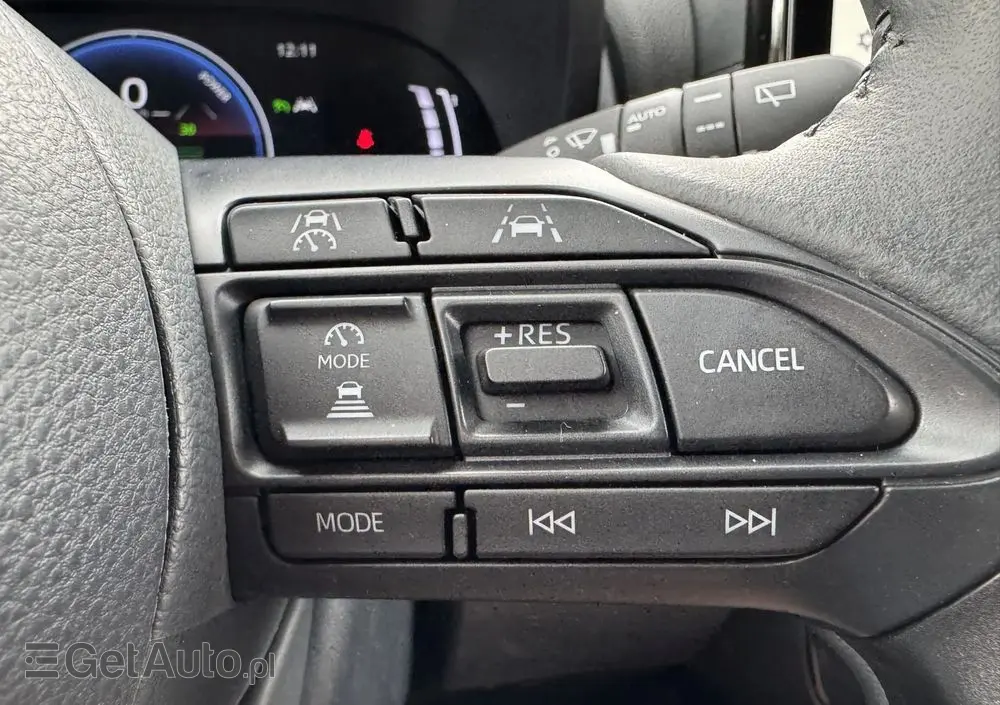 TOYOTA Yaris Hybrid 1.5 VVT-i Elegant