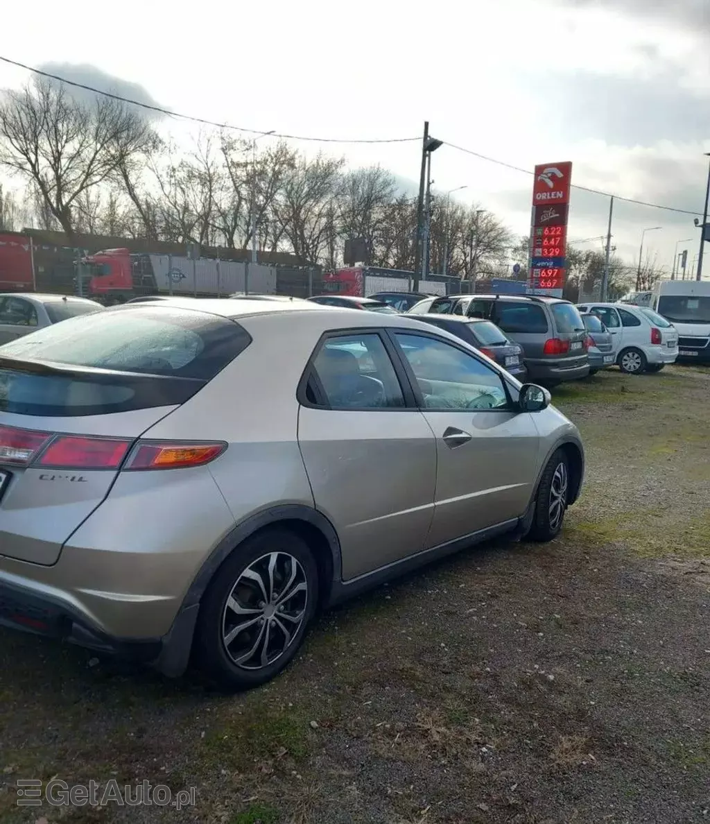 HONDA Civic 
