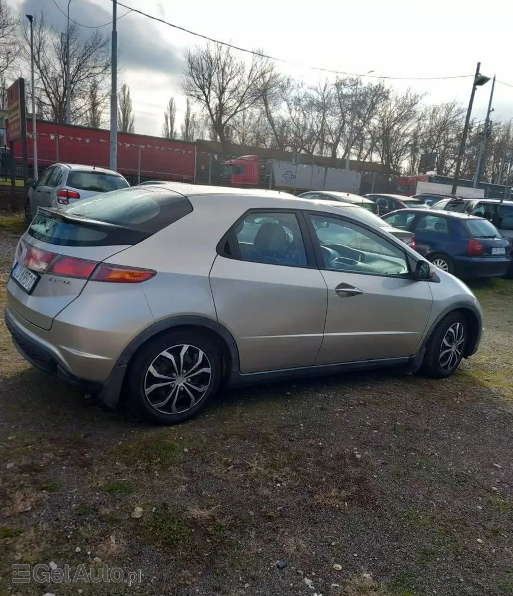 HONDA Civic 
