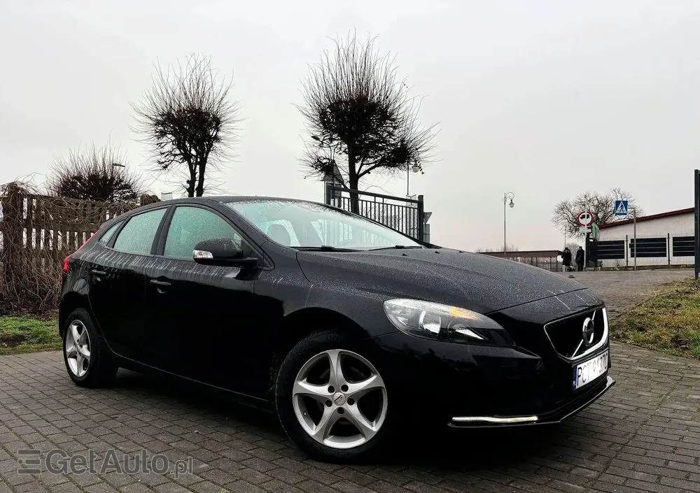 VOLVO V40 D2 Drive-E Kinetic