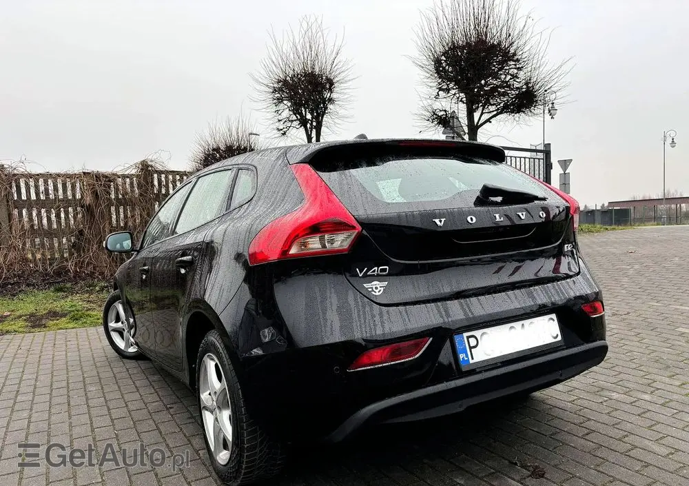 VOLVO V40 D2 Drive-E Kinetic