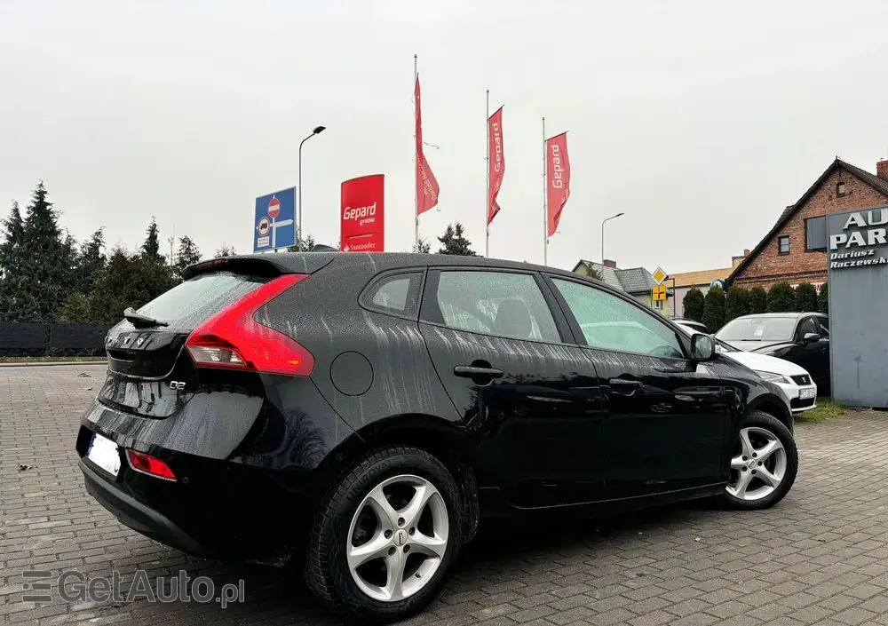 VOLVO V40 D2 Drive-E Kinetic