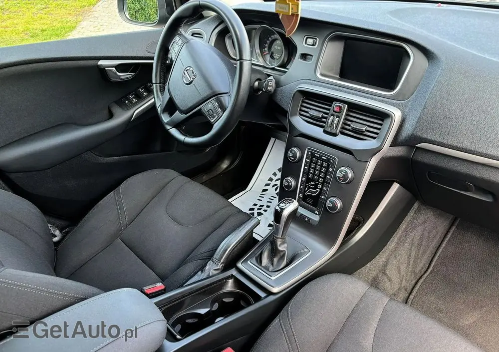 VOLVO V40 D2 Drive-E Kinetic