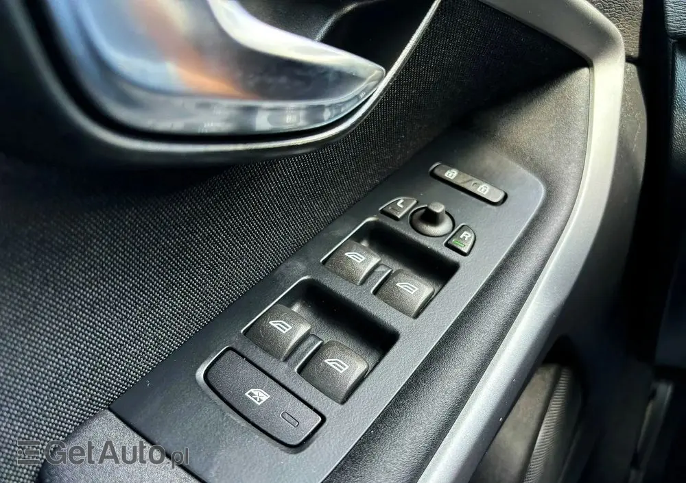 VOLVO V40 D2 Drive-E Kinetic