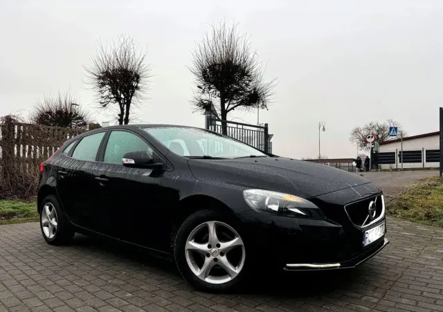 VOLVO V40 D2 Drive-E Kinetic