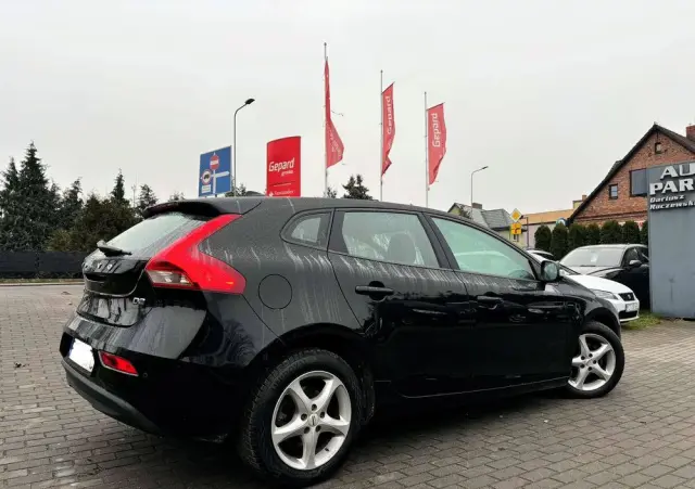 VOLVO V40 D2 Drive-E Kinetic