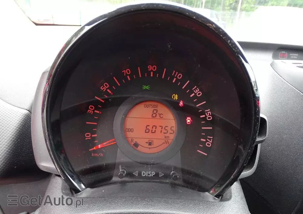 TOYOTA Aygo X-business