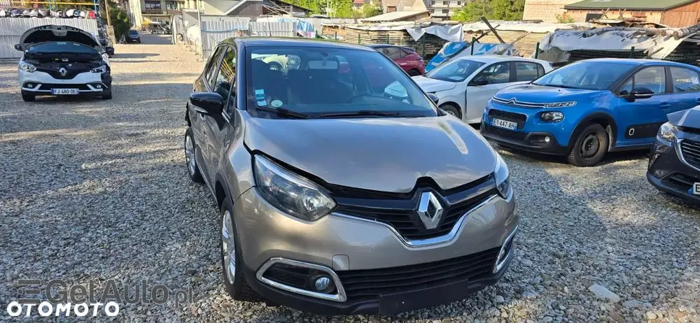 RENAULT Captur 
