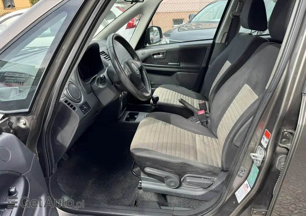 FIAT Sedici 1.6 16V 4x4 Emotion