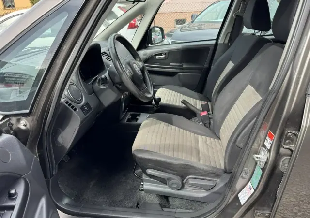 FIAT Sedici 1.6 16V 4x4 Emotion