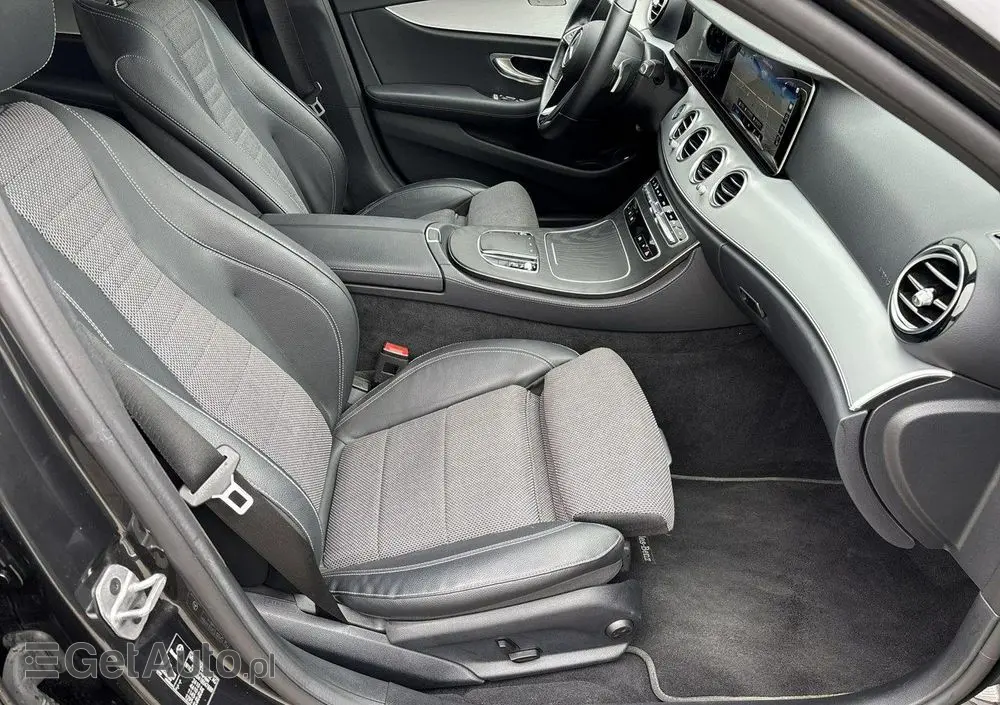 MERCEDES-BENZ Klasa E 