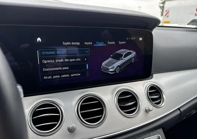 MERCEDES-BENZ Klasa E 