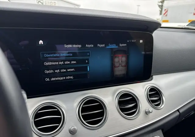 MERCEDES-BENZ Klasa E 