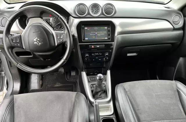 SUZUKI Vitara 