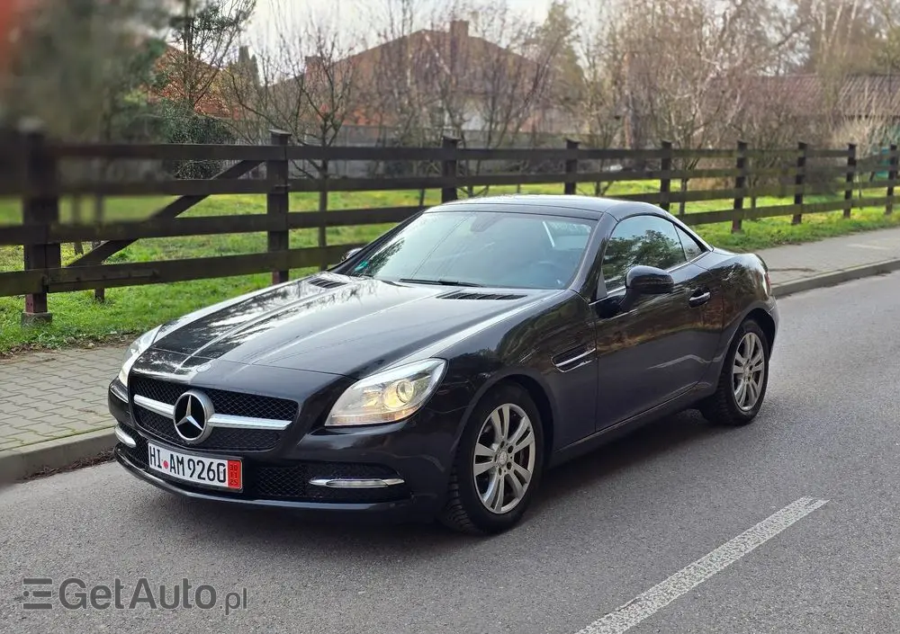 MERCEDES-BENZ SLK 200 BlueEFFICIENCY 7G-TRONIC Roadster pur