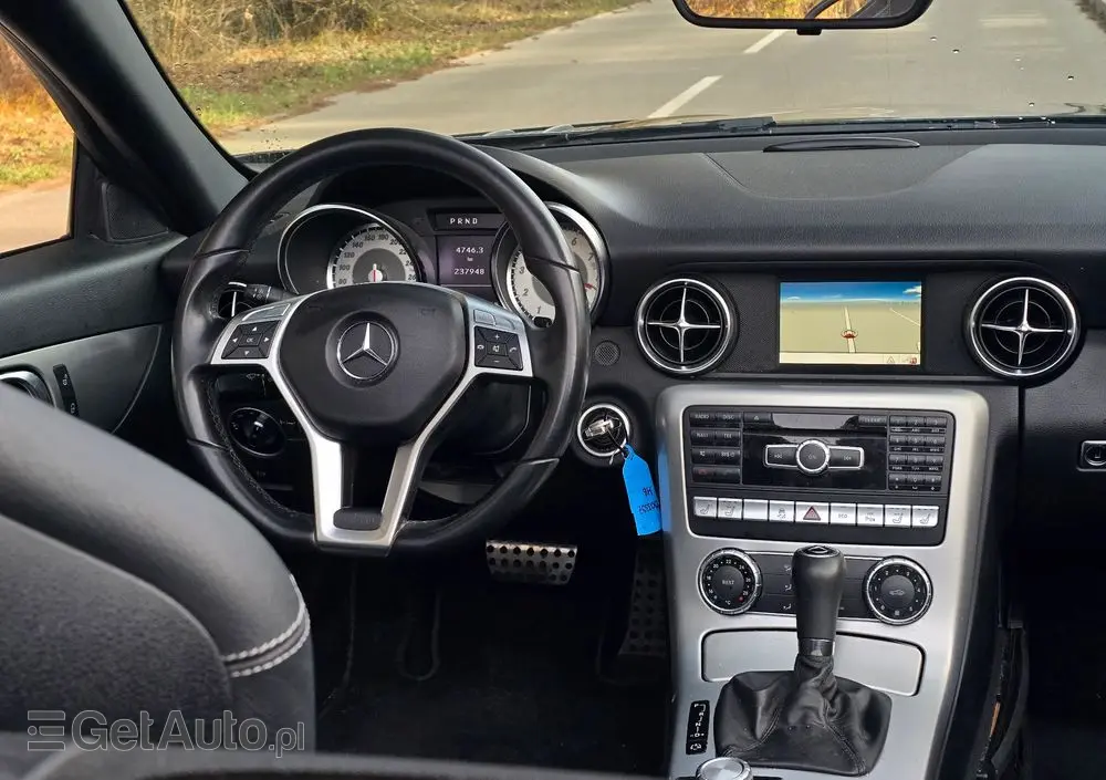 MERCEDES-BENZ SLK 200 BlueEFFICIENCY 7G-TRONIC Roadster pur