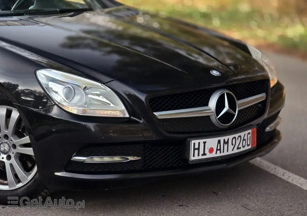MERCEDES-BENZ SLK 200 BlueEFFICIENCY 7G-TRONIC Roadster pur