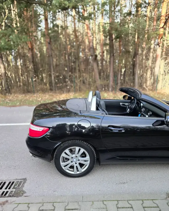 MERCEDES-BENZ SLK 200 BlueEFFICIENCY 7G-TRONIC Roadster pur