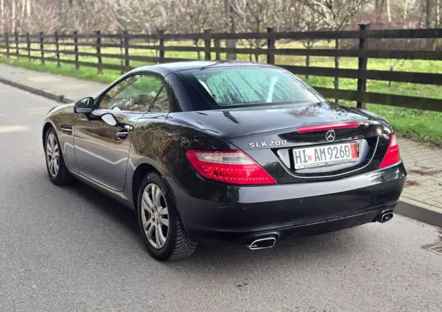 MERCEDES-BENZ SLK 200 BlueEFFICIENCY 7G-TRONIC Roadster pur