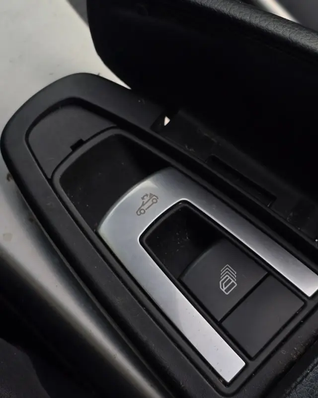 MERCEDES-BENZ SLK 200 BlueEFFICIENCY 7G-TRONIC Roadster pur